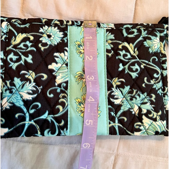 NWT Lemon Hill Quilted Bags Set- Tote, Make-Up Bag, Wallet, Blue Paisley Floral - Picture 14 of 15
